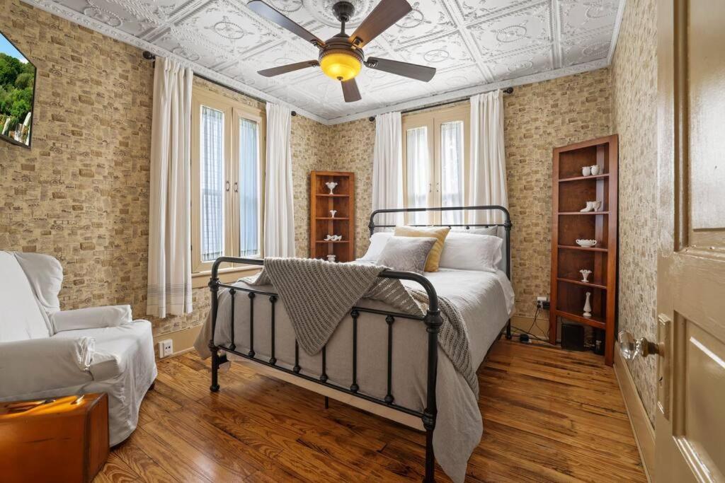 Charming Victorian Home - 2 Minutes To Downtown Lancaster Exterior foto